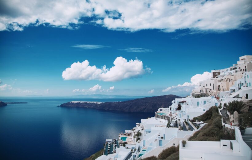 Welcome to the Enchanting Beauty of Greece with Aqua Desire Travels